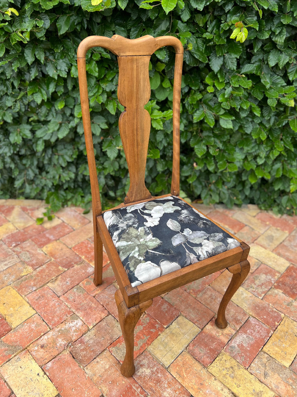 Restored Oak Queen Anne Style Dining Chairs (set of 4)